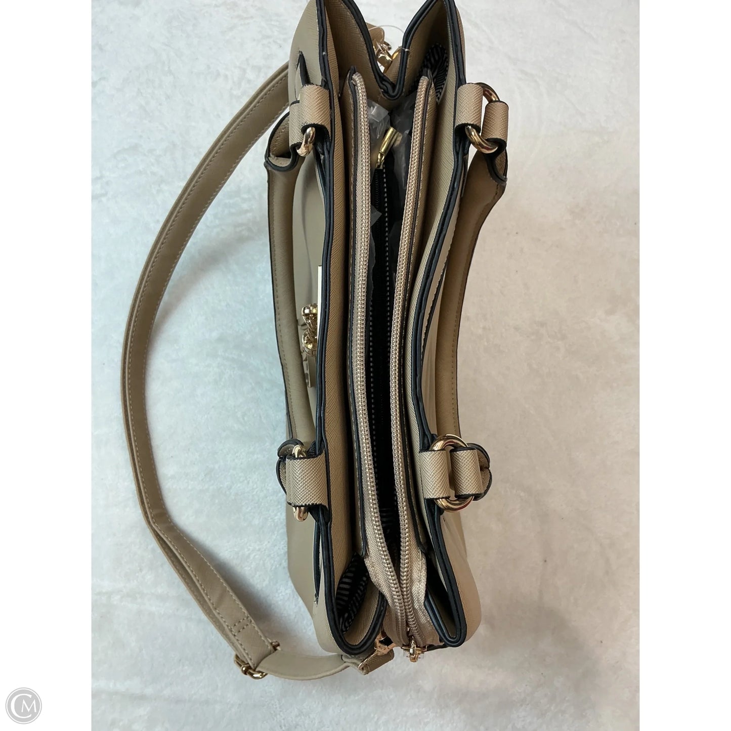 Handbag By Clothes Mentor, Size: Large