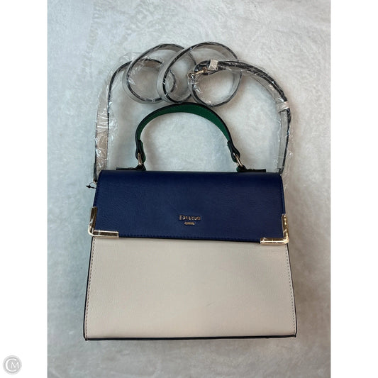 Crossbody By Clothes Mentor, Size: Medium