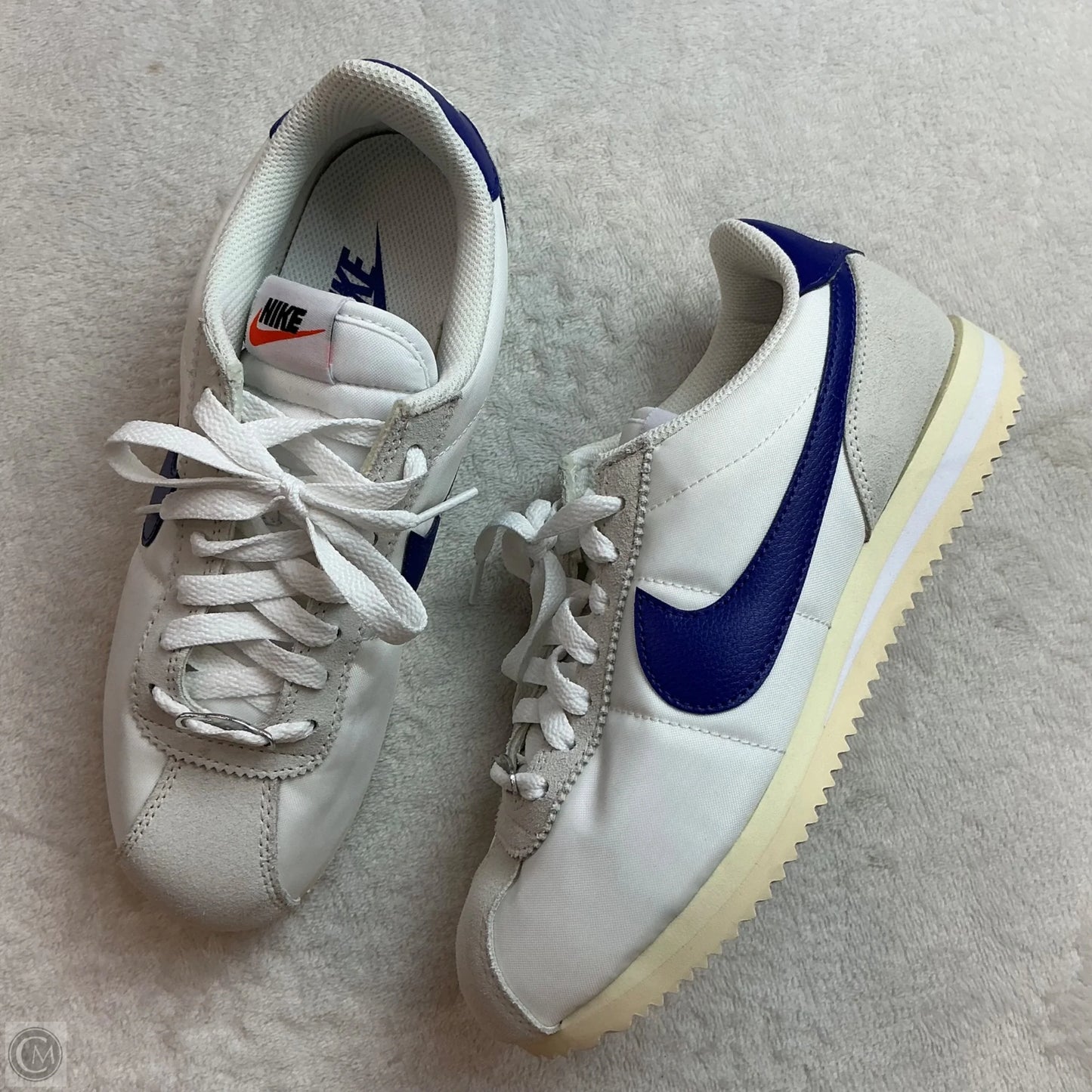 Shoes Athletic By Nike In White, Size: 7.5