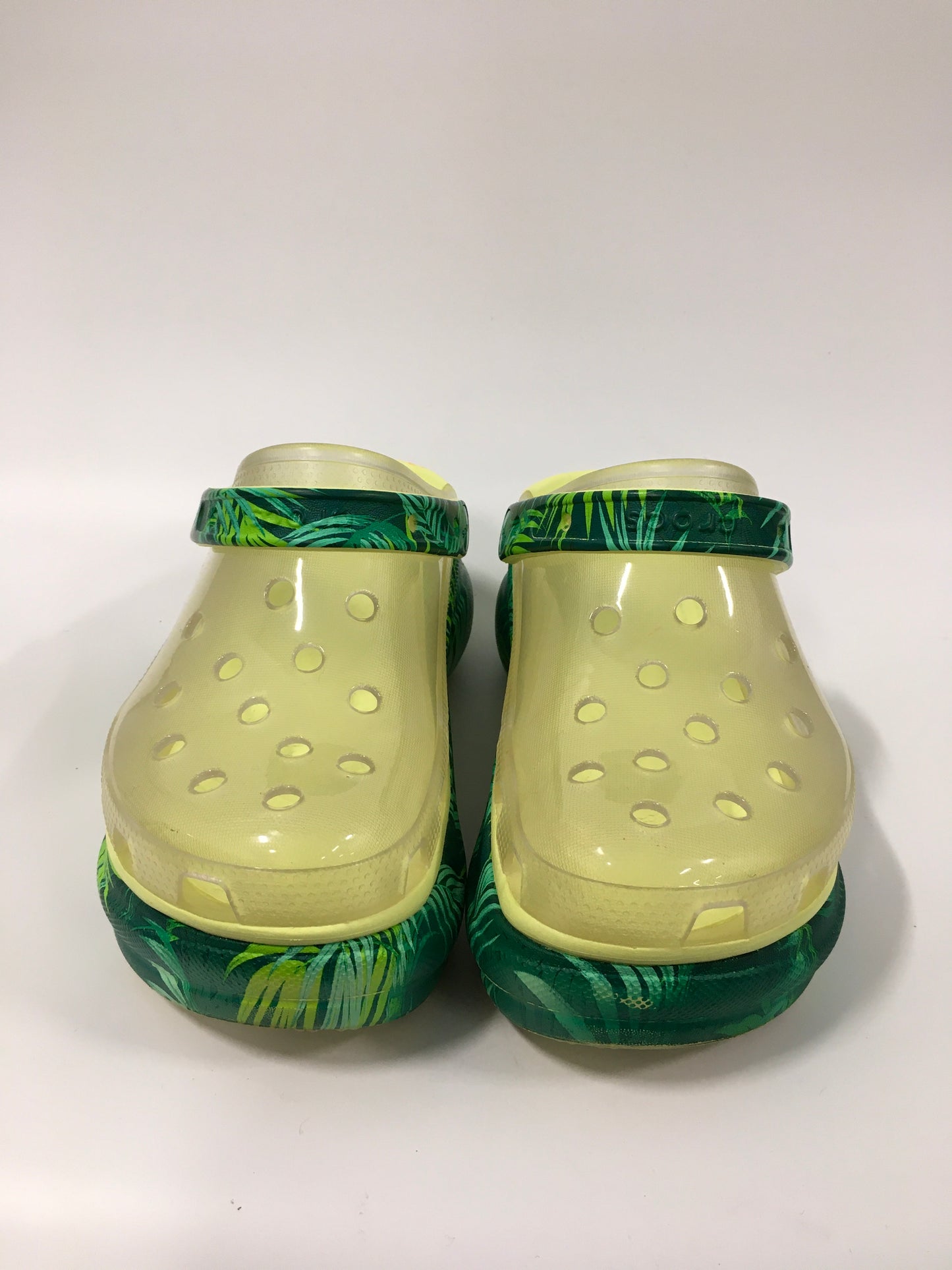 Green Sandals Heels Platform Crocs, Size 6