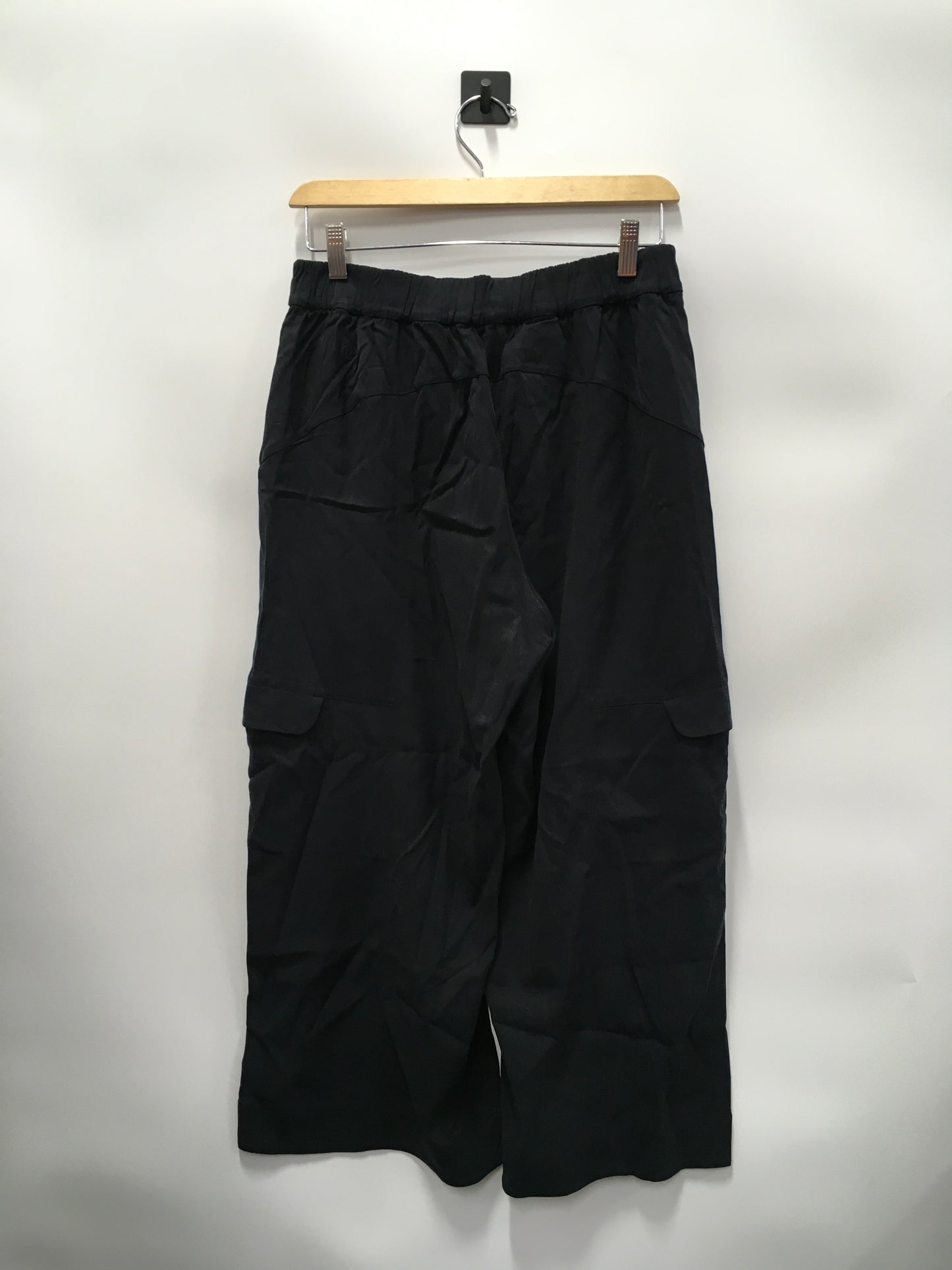 Athletic Capris By Lululemon  Size: 8