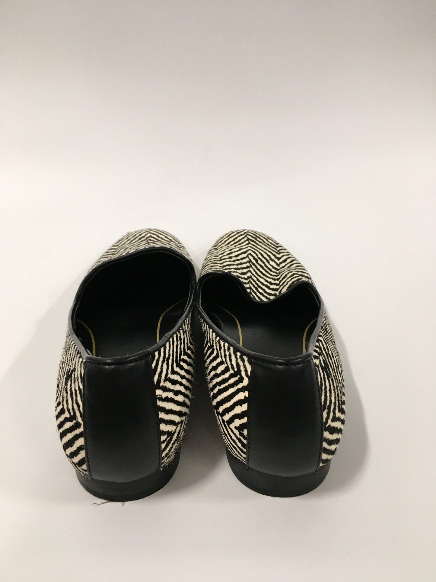 Zebra Print Shoes Flats Vionic, Size 7