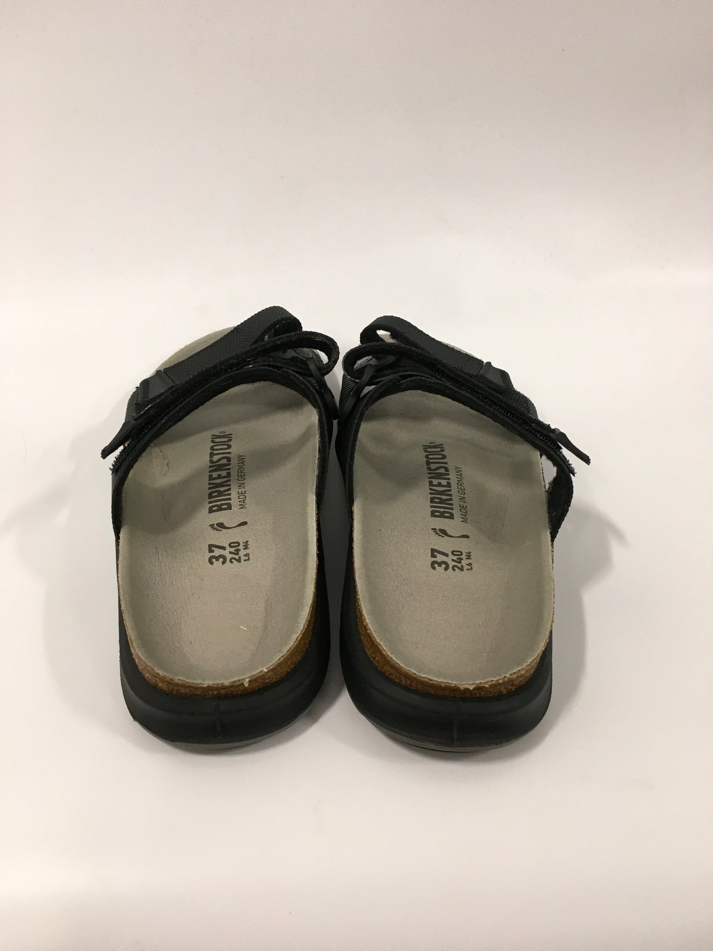 Black Sandals Flats Birkenstock, Size 6.5