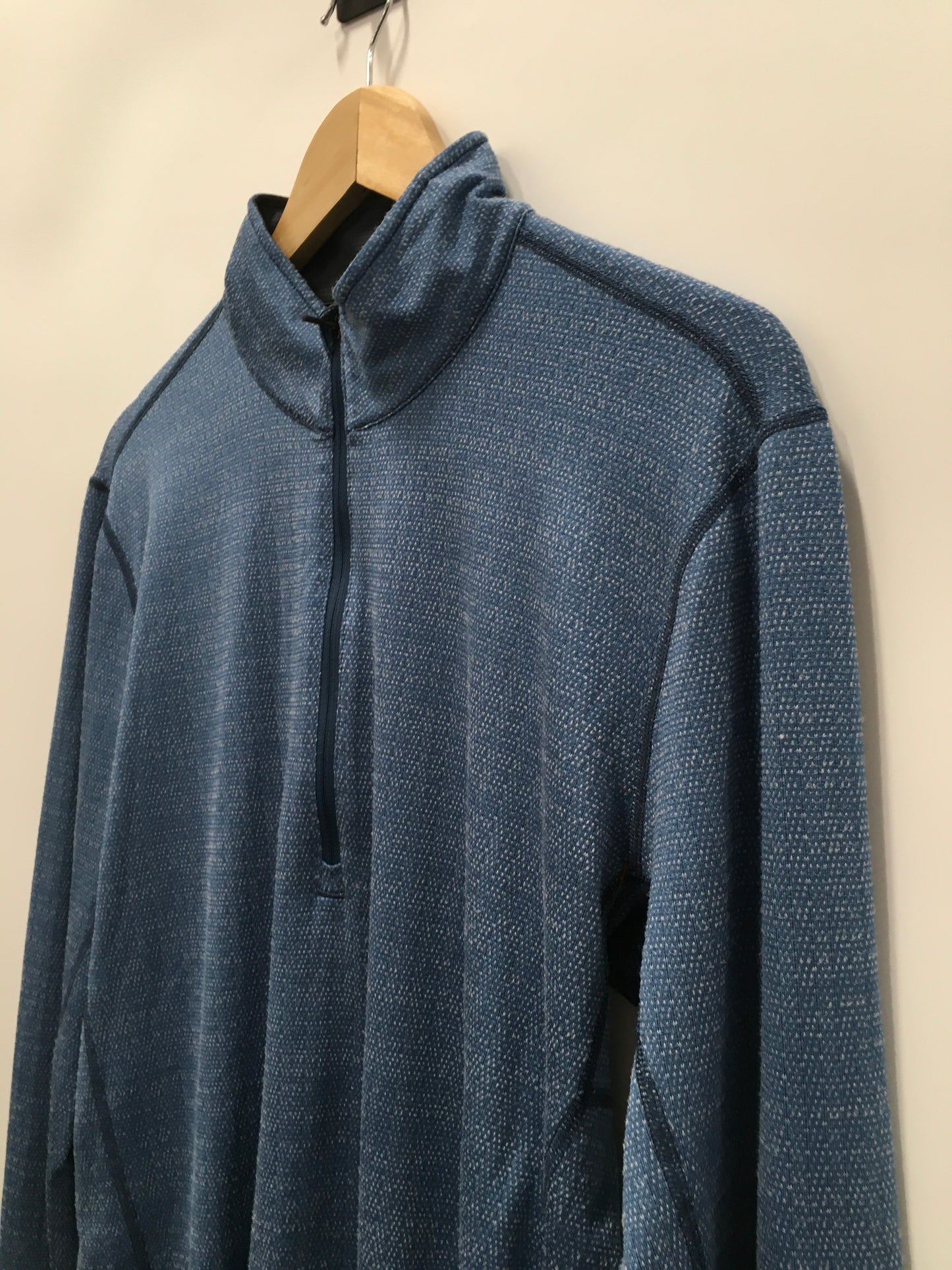 Athletic Top Long Sleeve Collar By Prana In Blue, Size: M