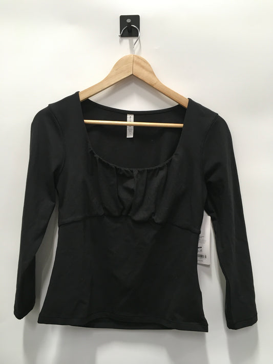 Athletic Top Long Sleeve Crewneck By Athleta In Black, Size: M