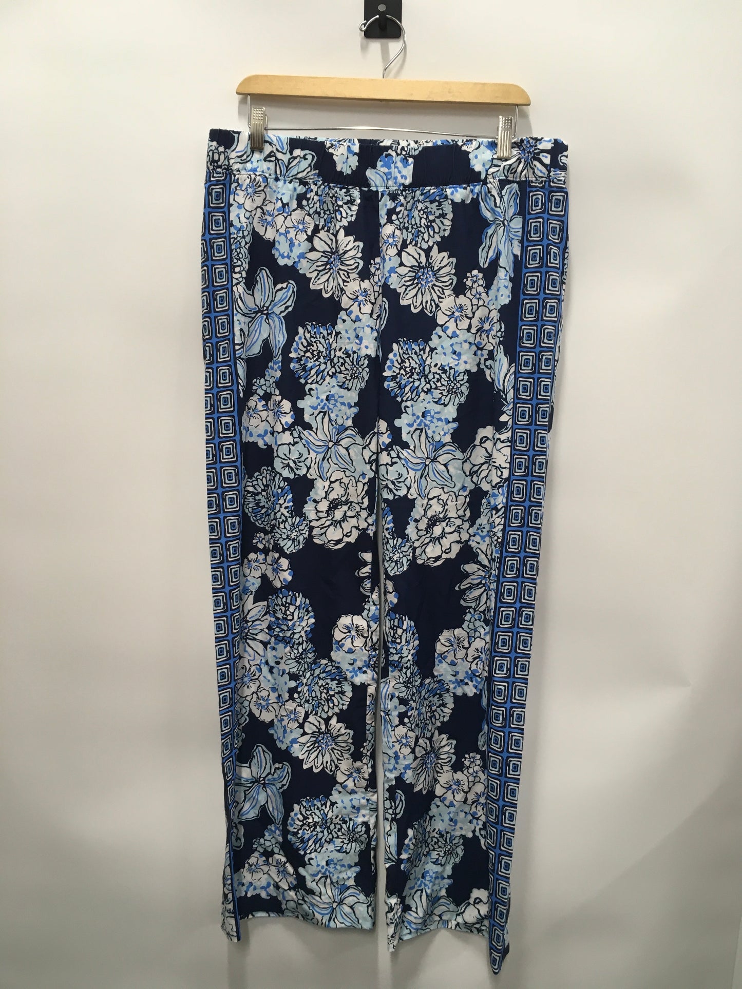 Pants Wide Leg By Lilly Pulitzer In Blue & White, Size: L