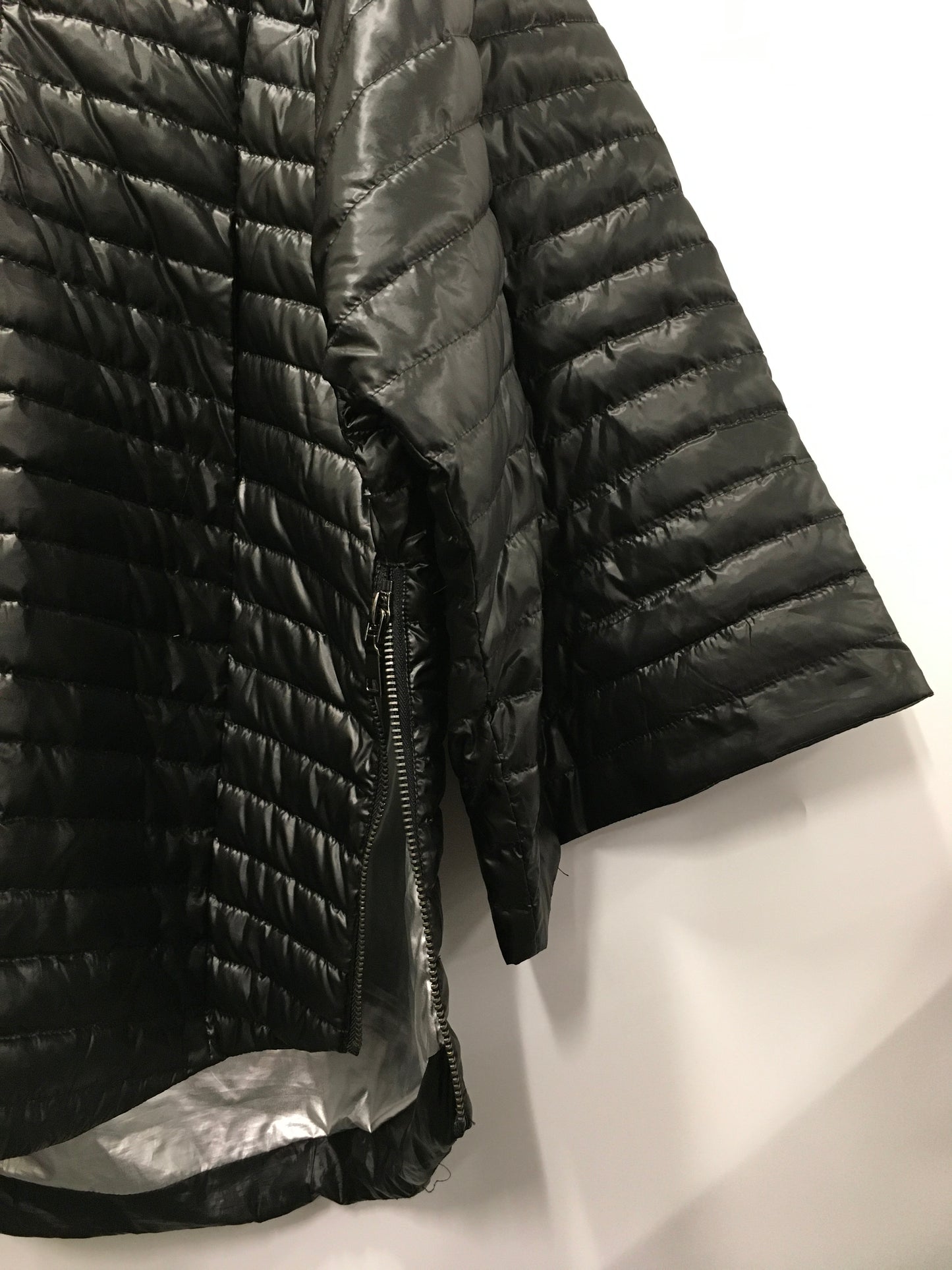 Jacket Puffer & Quilted By Think Royln In Black, Size: L