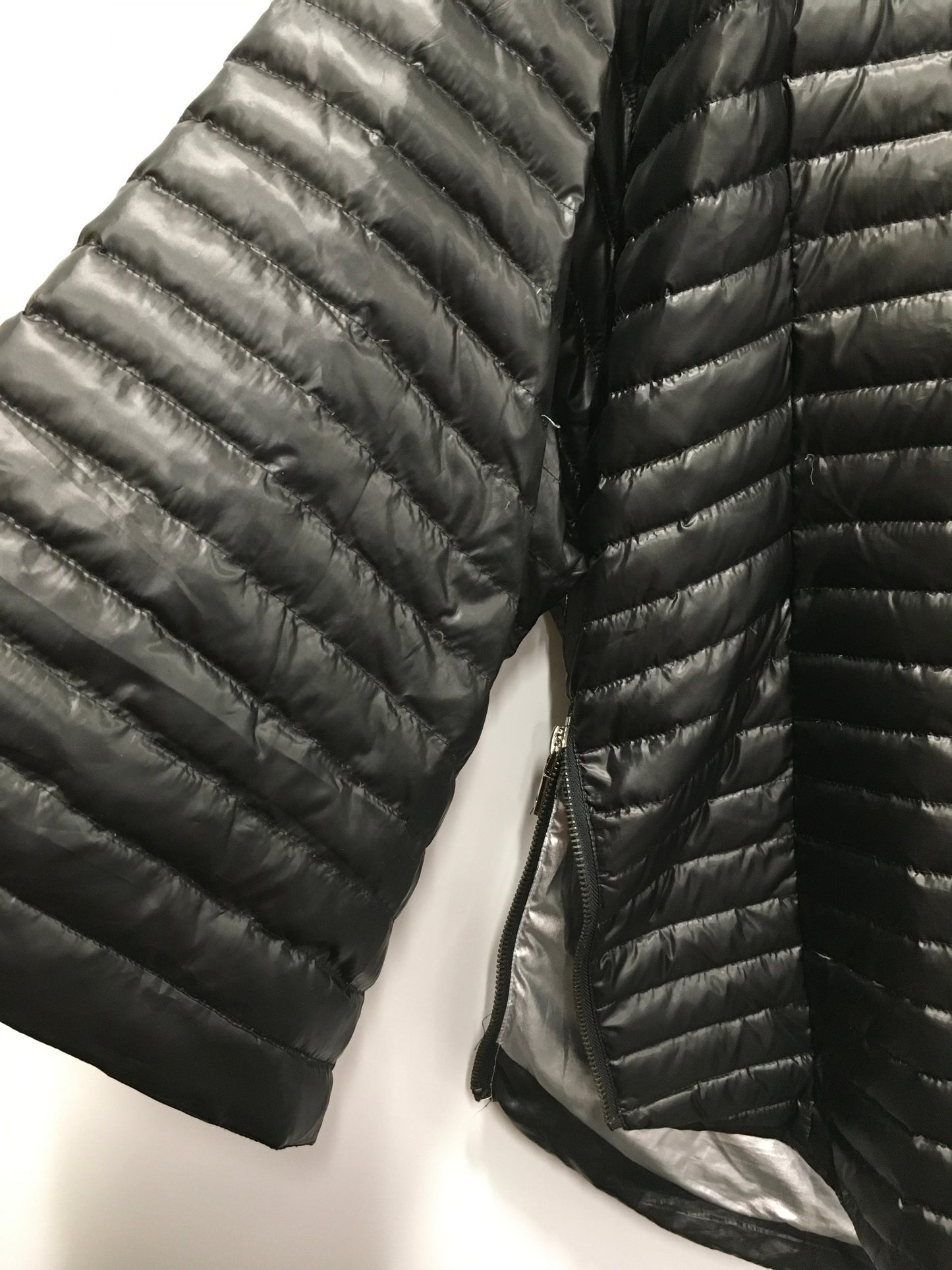 Jacket Puffer & Quilted By Think Royln In Black, Size: L