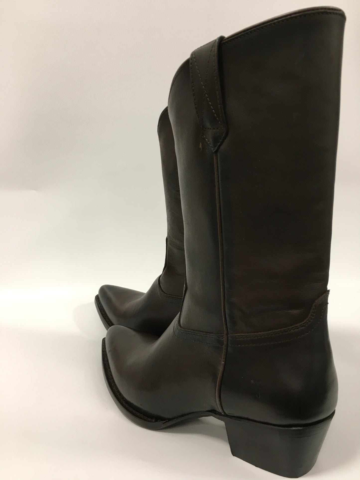 Boots Designer By Frye In Brown, Size: 8.5