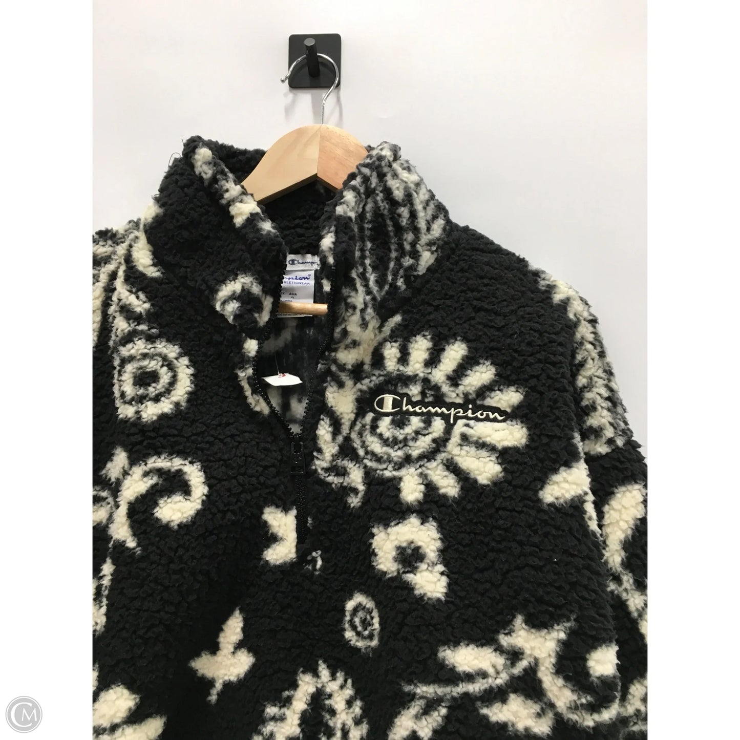 Sweatshirt Collar By Champion In Black & White, Size: L