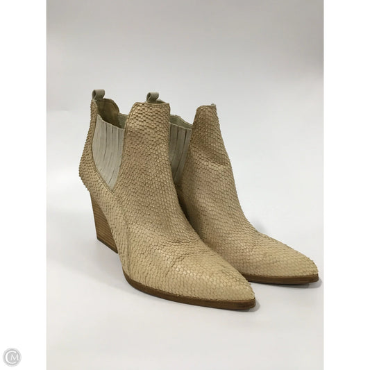 Boots Ankle Heels By Donald Pliner In Cream, Size: 9