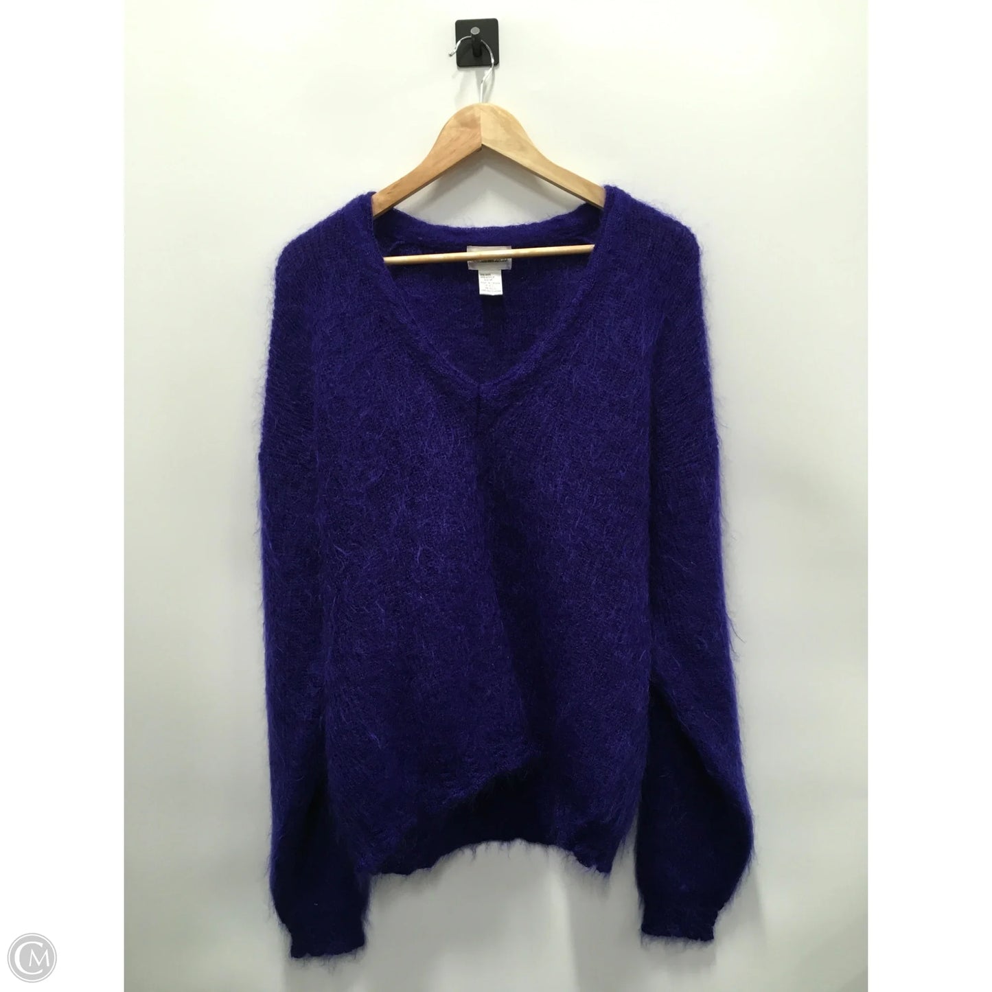 Sweater By Distinction In Purple, Size: M
