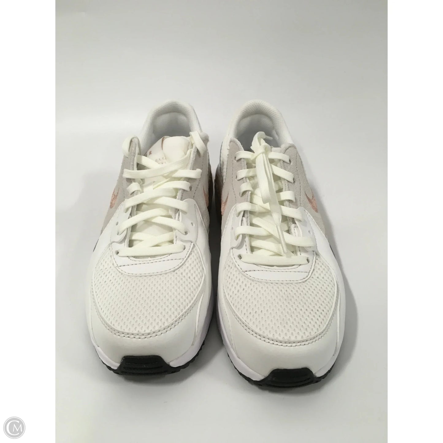 Shoes Sneakers By Nike In White, Size: 7