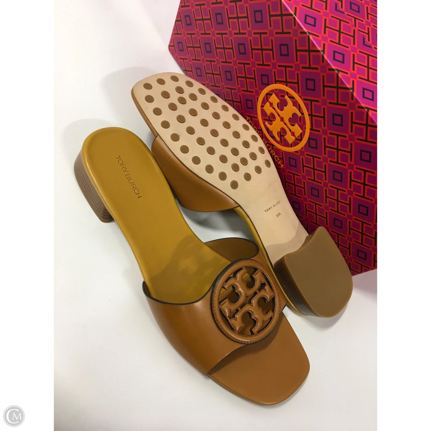 Sandals Designer By Tory Burch In Tan, Size: 9