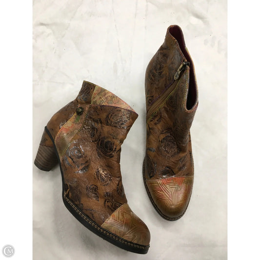 Boots Ankle Heels By Cmc In Brown, Size: 10