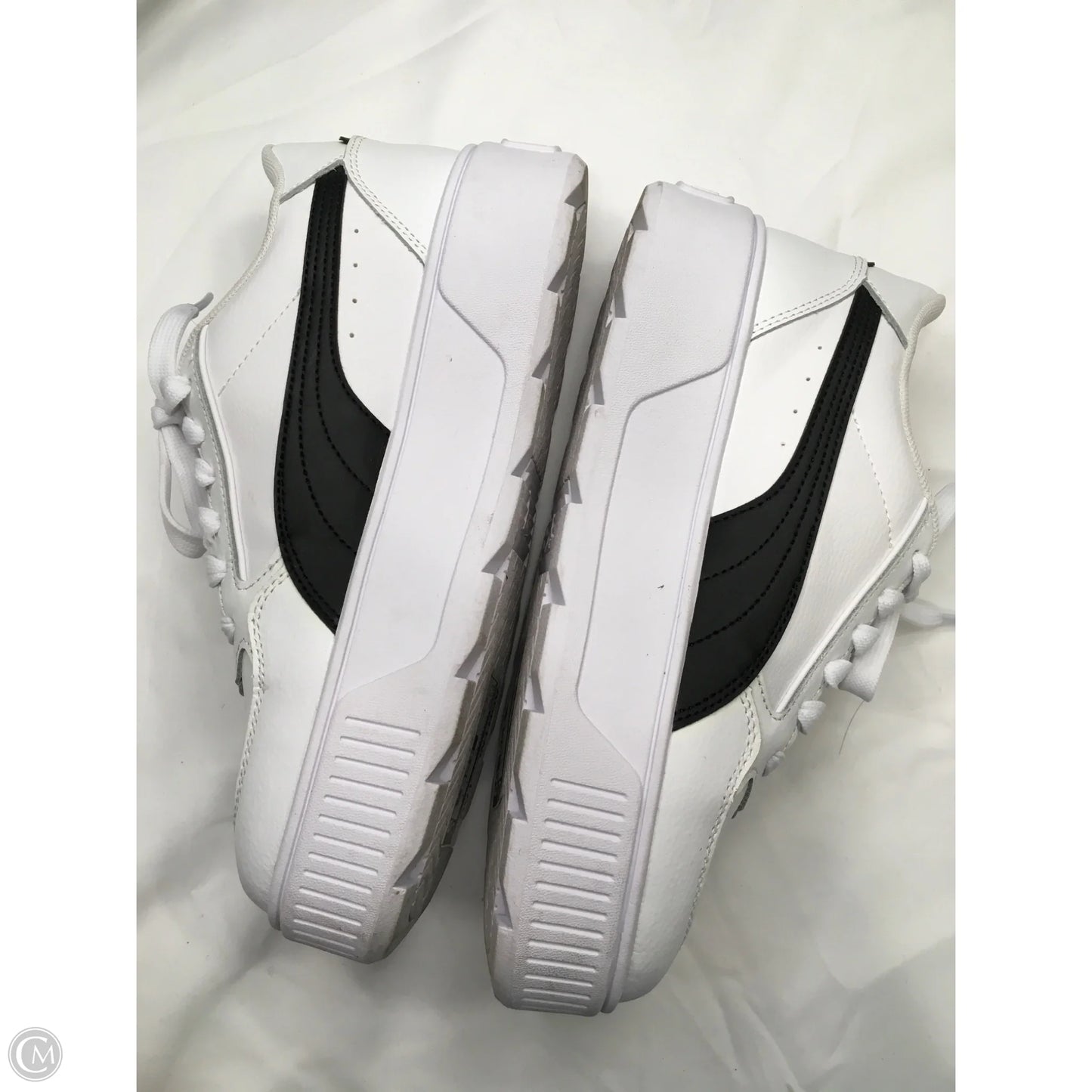 Shoes Sneakers By Puma In White, Size: 8.5