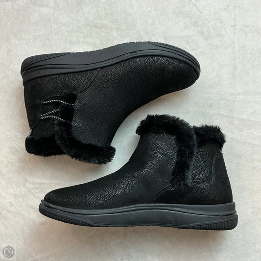 Boots Ankle Flats By Clarks In Black, Size: 7.5