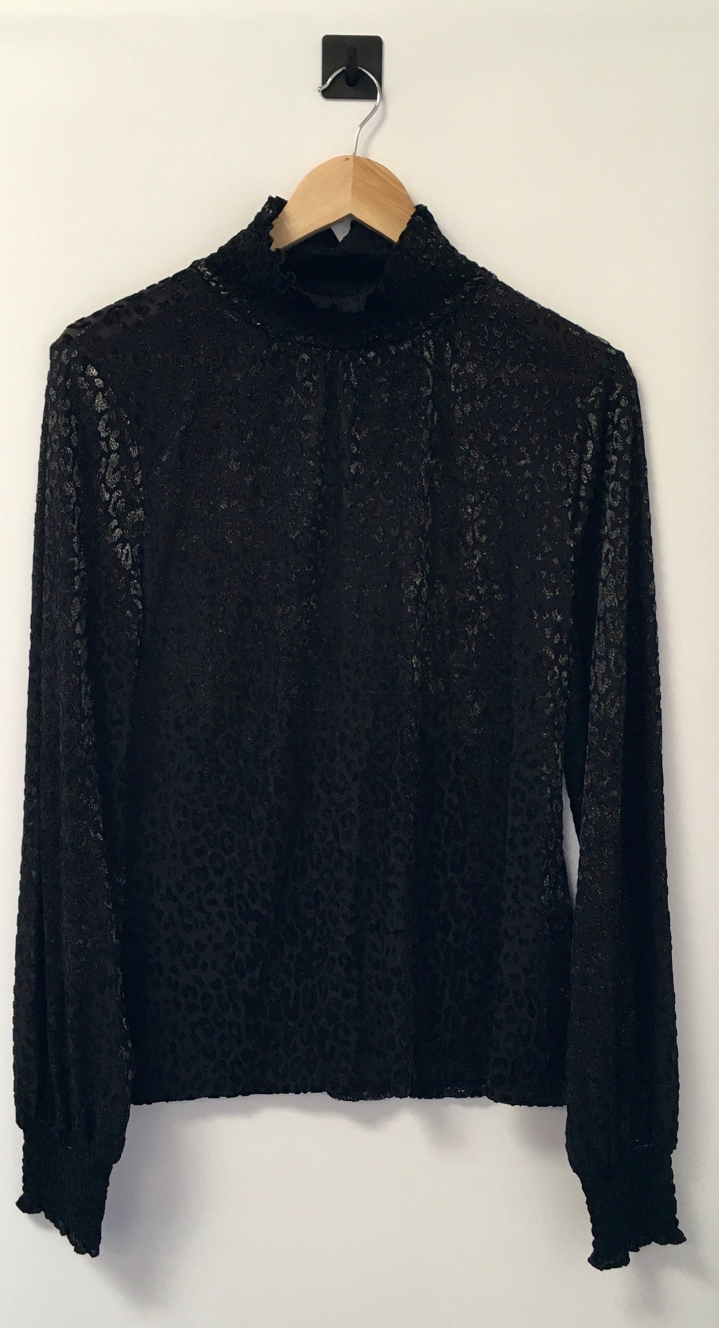 Top Long Sleeve By White House Black Market  Size: L